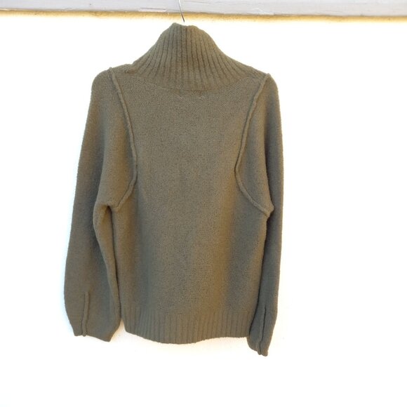 NWOT Olive Green Cozy Slouchy Turtleneck/Mockneck Sweater Size S - Picture 11 of 15